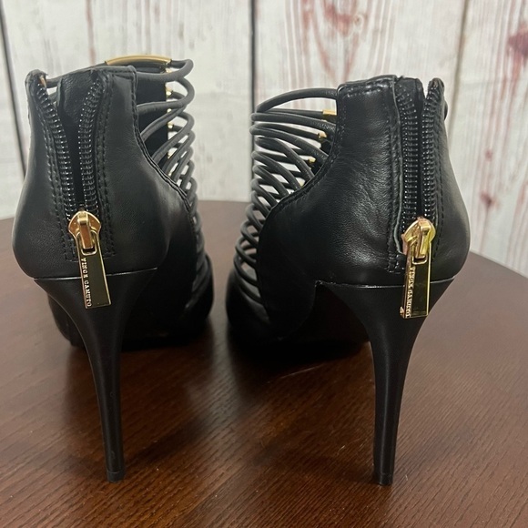 VINCE CAMUTO REESE black nappa leather gladiator high 4” sandals ins Size 7 NIB - Picture 15 of 16